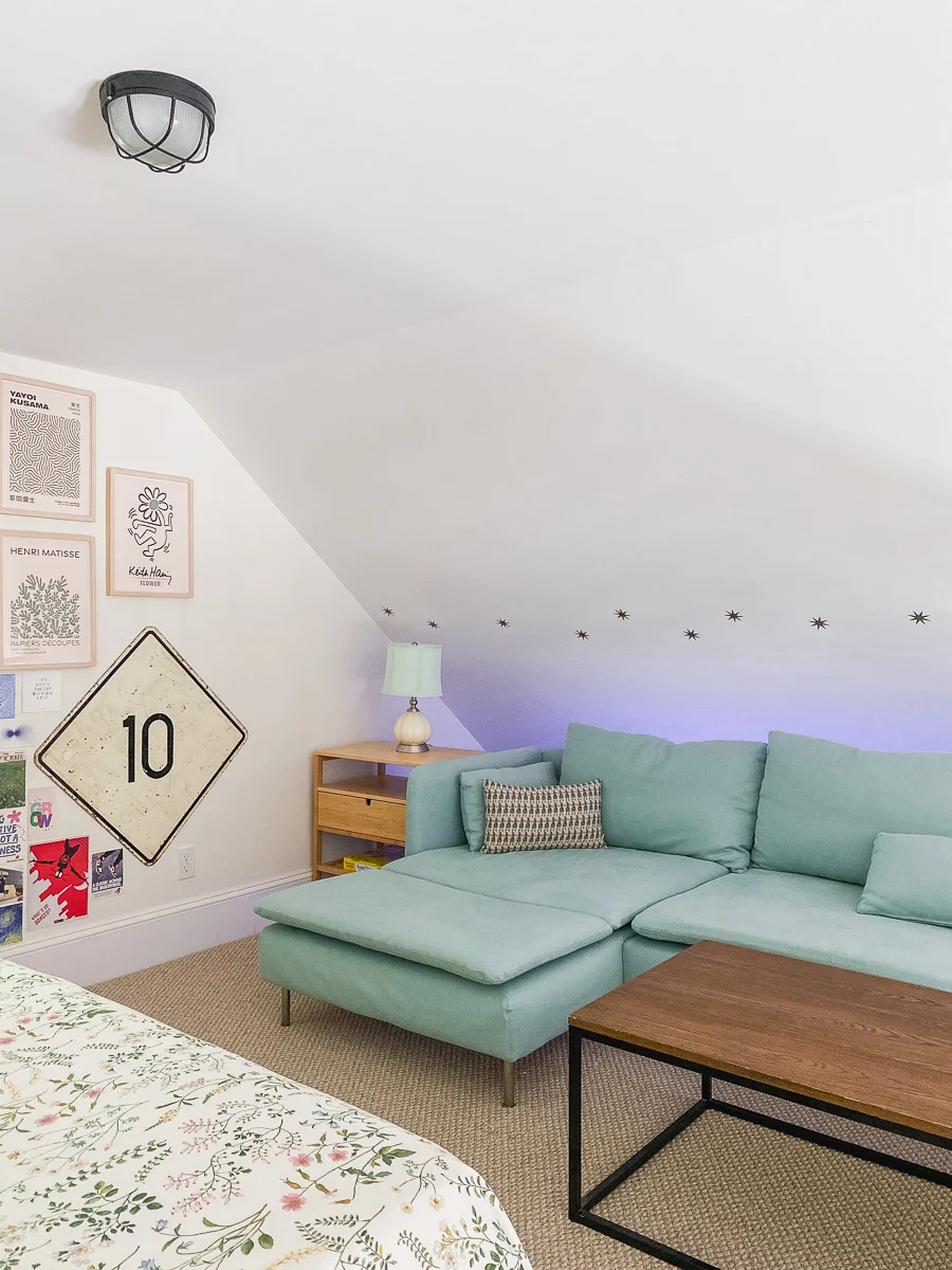 teenage cottage bedroom, loft bedroom decor with floral bedding
