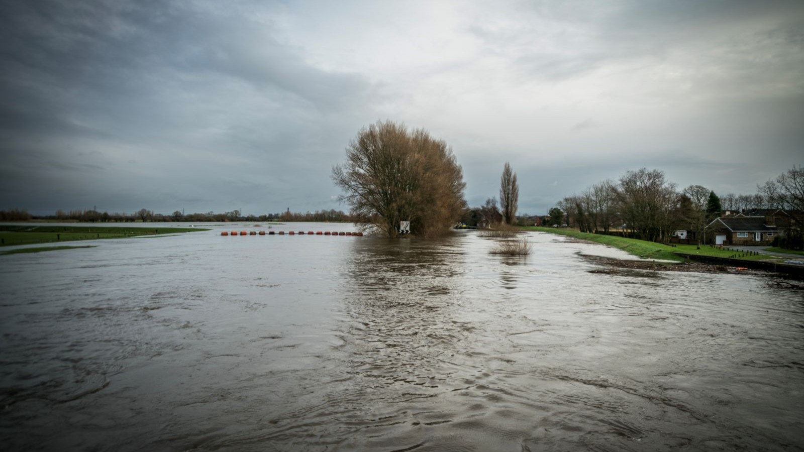 Building a house in a flood zone? Is it worth the risk?