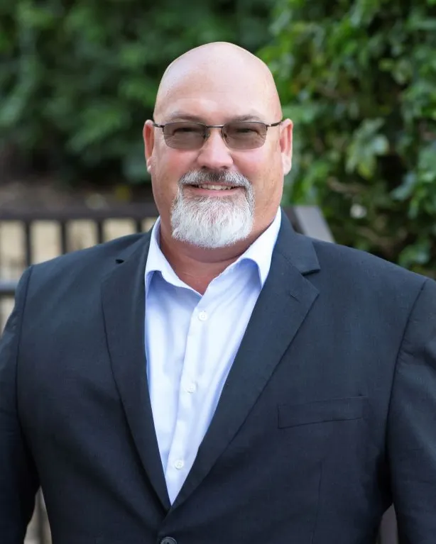 headshot of Tom Younger