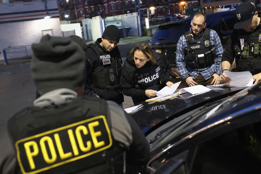 ICE agents enter business as part of immigration raid