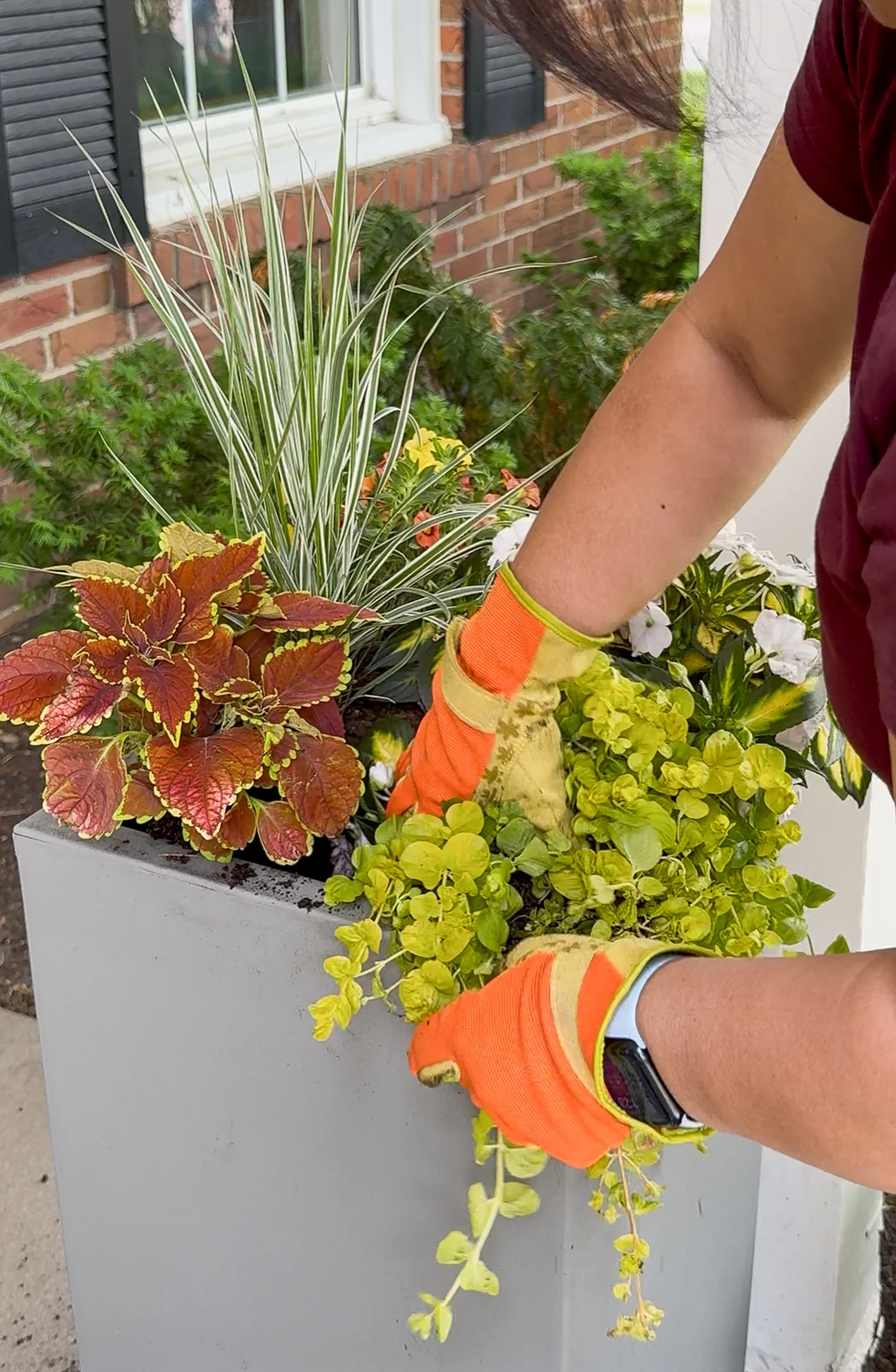 front door planter, summer planter idea, summer porch decor
