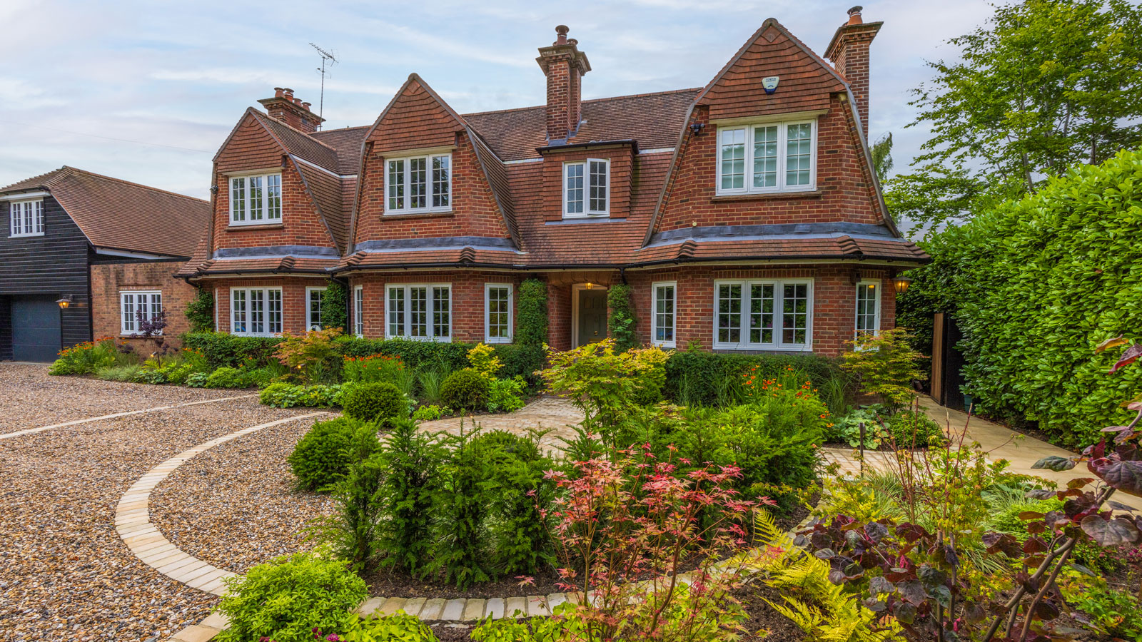 8 considerations when turning a front garden into a driveway
