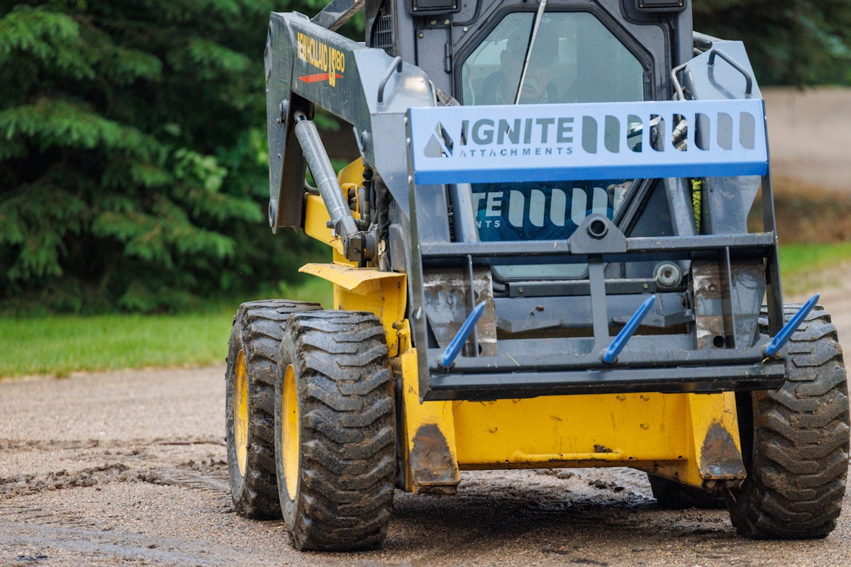 Solid Tires: A Smart Investment in Uptime, Safety and Long-Term Savings