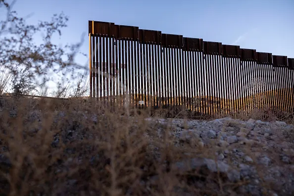 Fisher Sand & Gravel nabs $309M border wall job