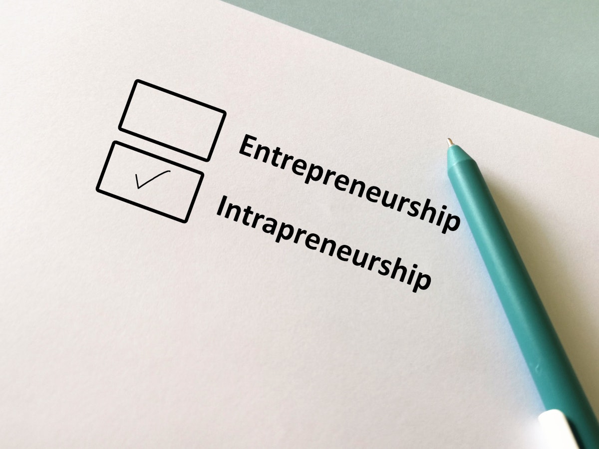 The Intrapreneur’s Guide to Building a U.S. Subsidiary from the Ground Up