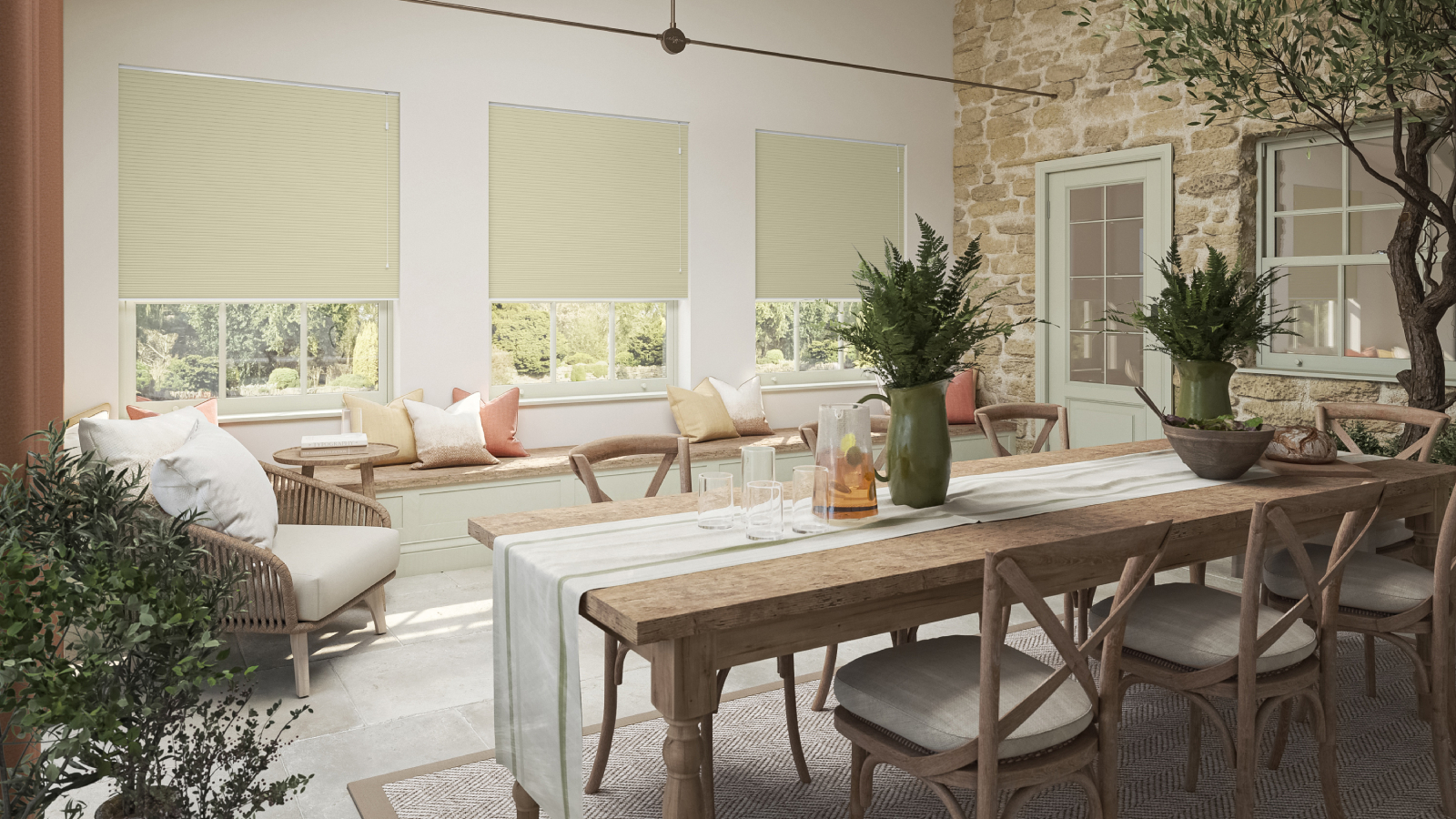 Do blinds keep heat in and make your room hotter in summer?
