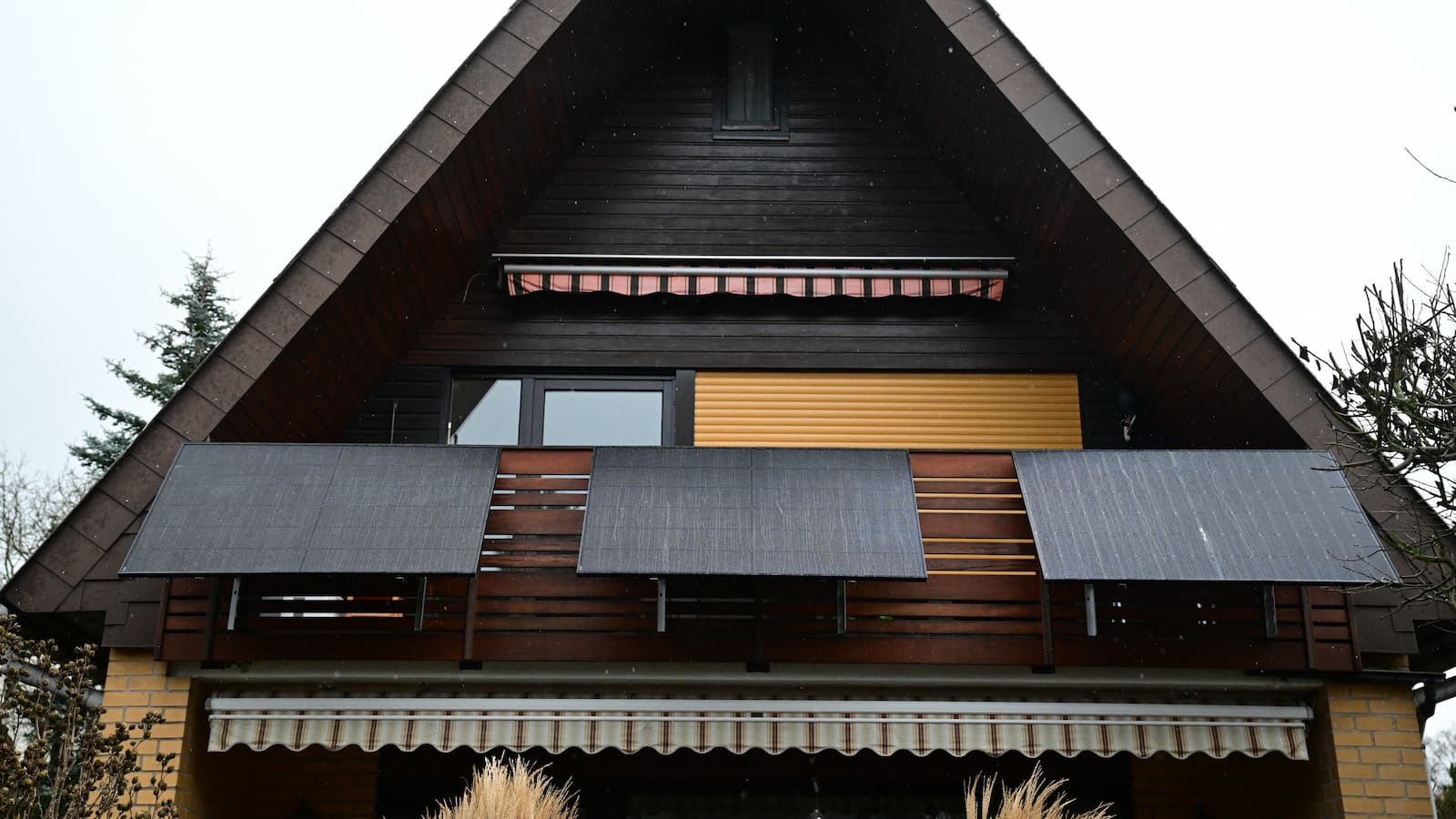 Balcony solar panels on sale for Prime Day from £62