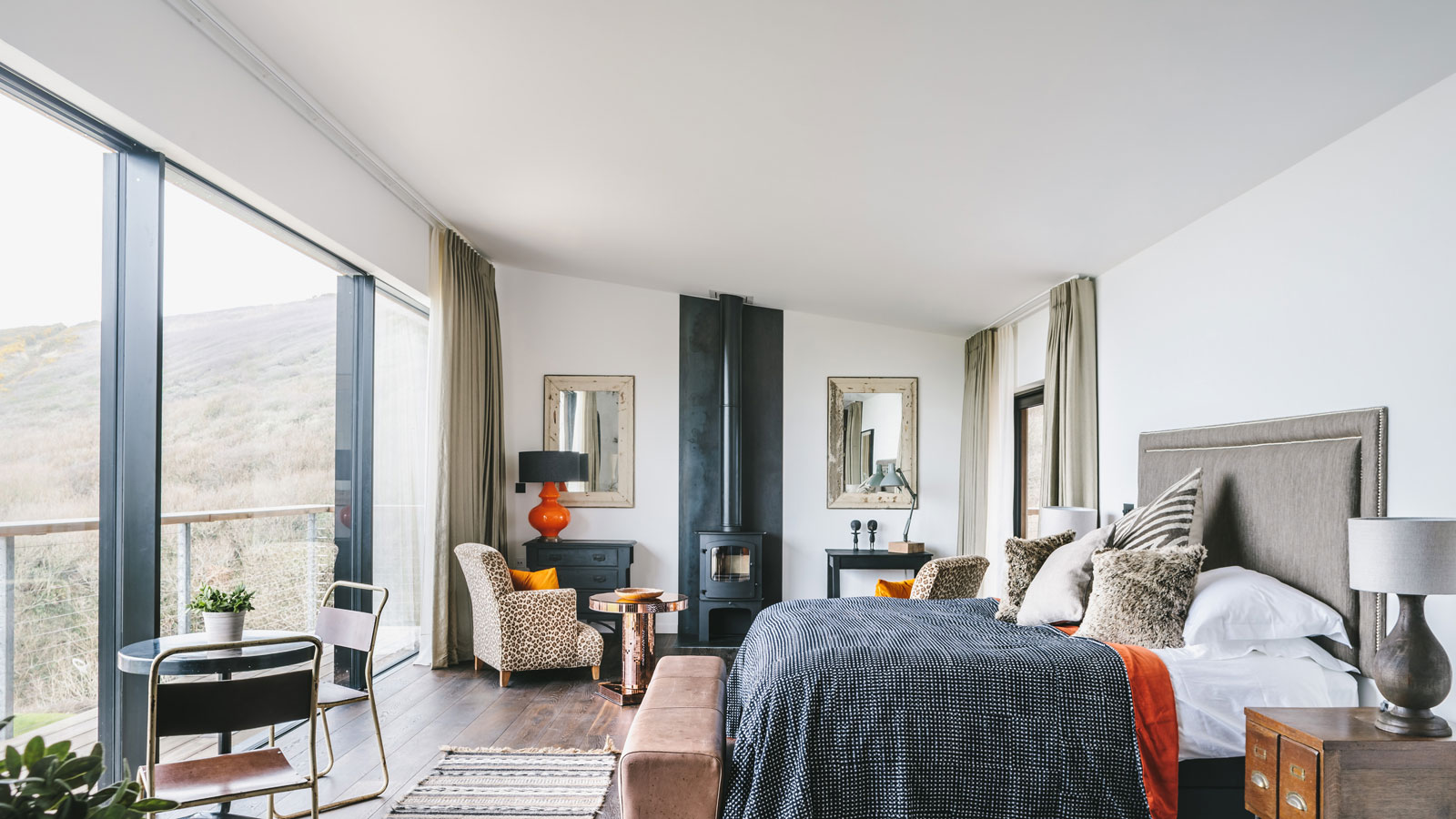 11 beautiful loft bedroom decorating ideas