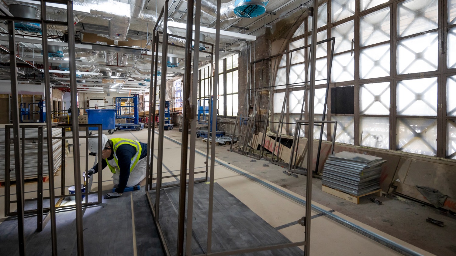 In pictures | McLaren’s subcontractor restores Ikea Oxford St windows