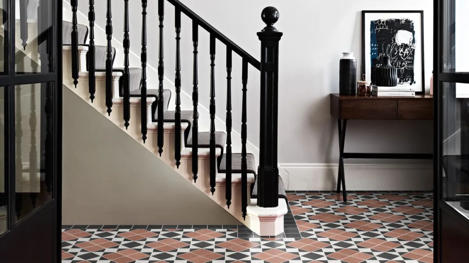 Victorian hallway ideas that transform narrow entryways