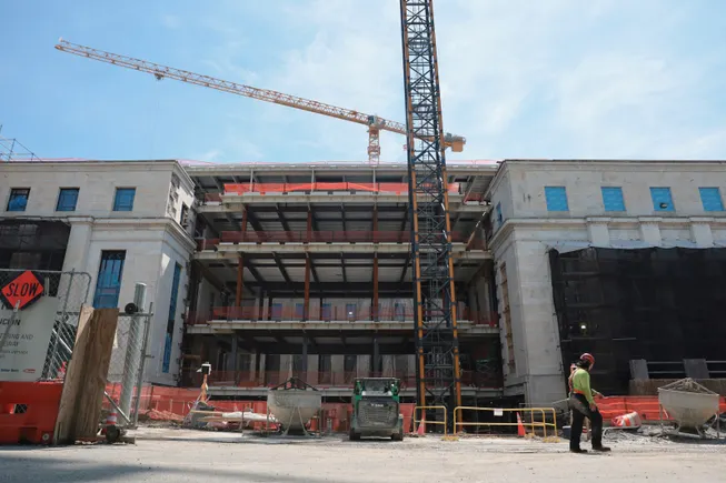 Interest rate fog stalls construction momentum
