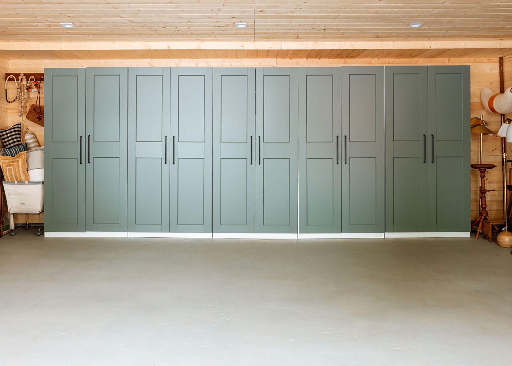 Read This Before You Paint Your Concrete Floor