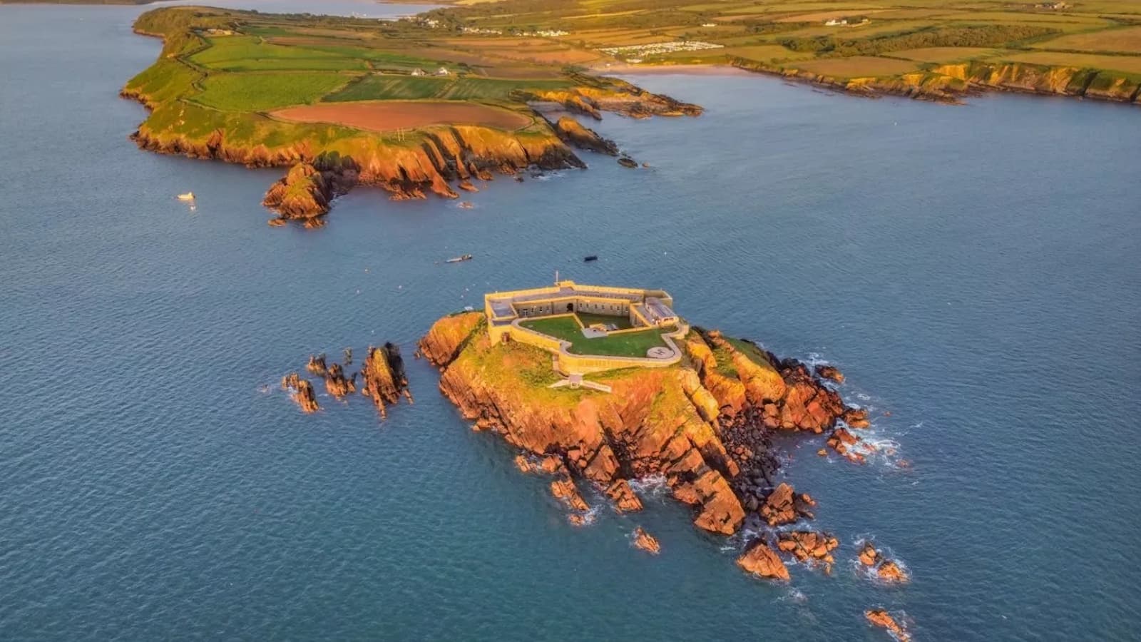 A plot off the coast of Pembrokeshire with a secluded island and a former naval fortress