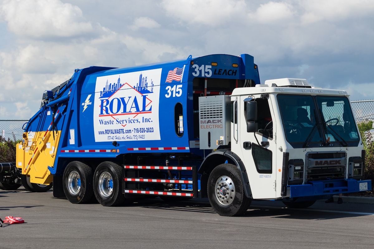 Mack Delivers First Electric Refuse Truck for Clean Transportation Project in the Bronx