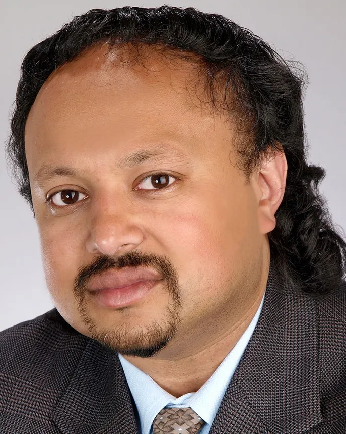 Anirban Basu headshot