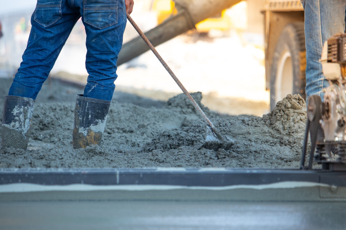 An Expanding Concrete Economy | For Construction Pros