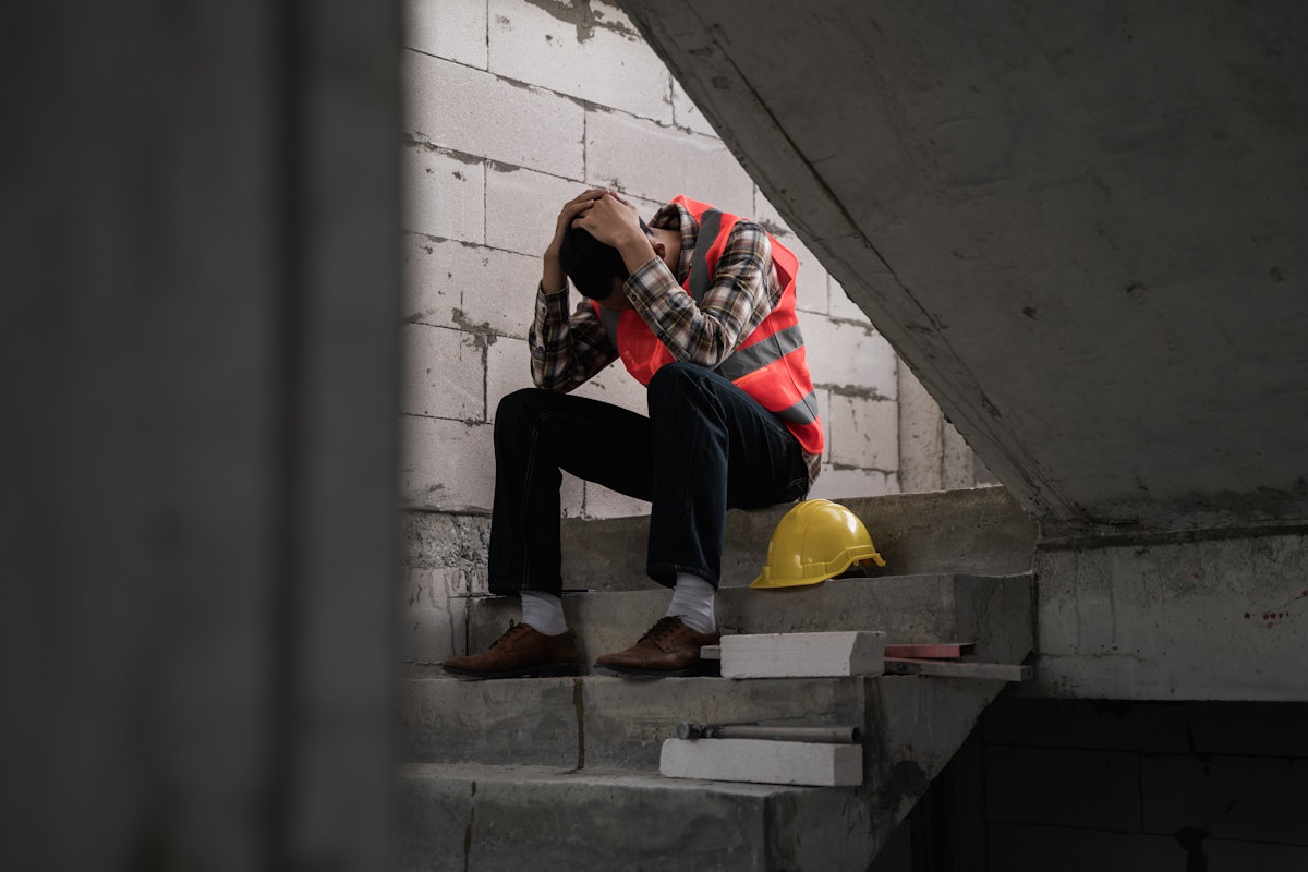 Construction Industry Confronts Opioid Crisis and Mental Health Challenges