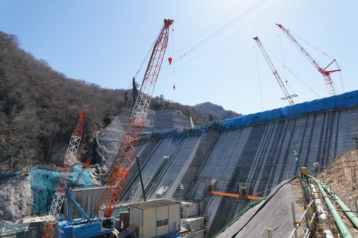 Fix the Dam Concrete: Aging U.S. Dams Face Urgent Repairs