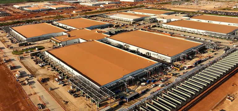 Tech giants unveil 5 new data center sites