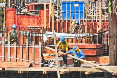 The Hidden Cost of Financial Insecurity in the Construction Workforce