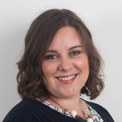 headshot of Helen Shaw from Benjamin Moore