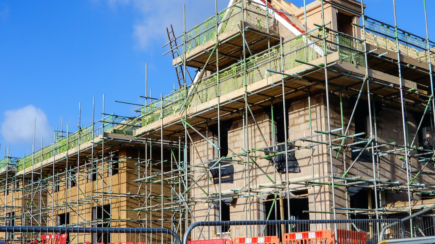 ‘Construction cannot cope with requirements of 1.5m new homes target’