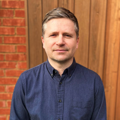 headshot of Andrew Haydon a DIY expert