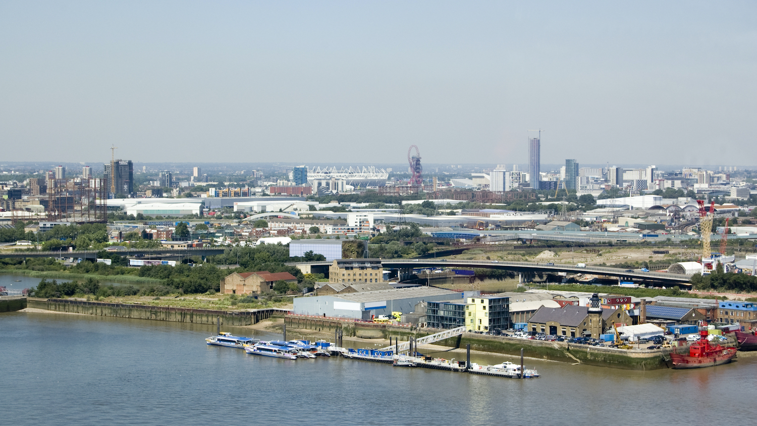 Lendlease celebrates award for green skills commitment 