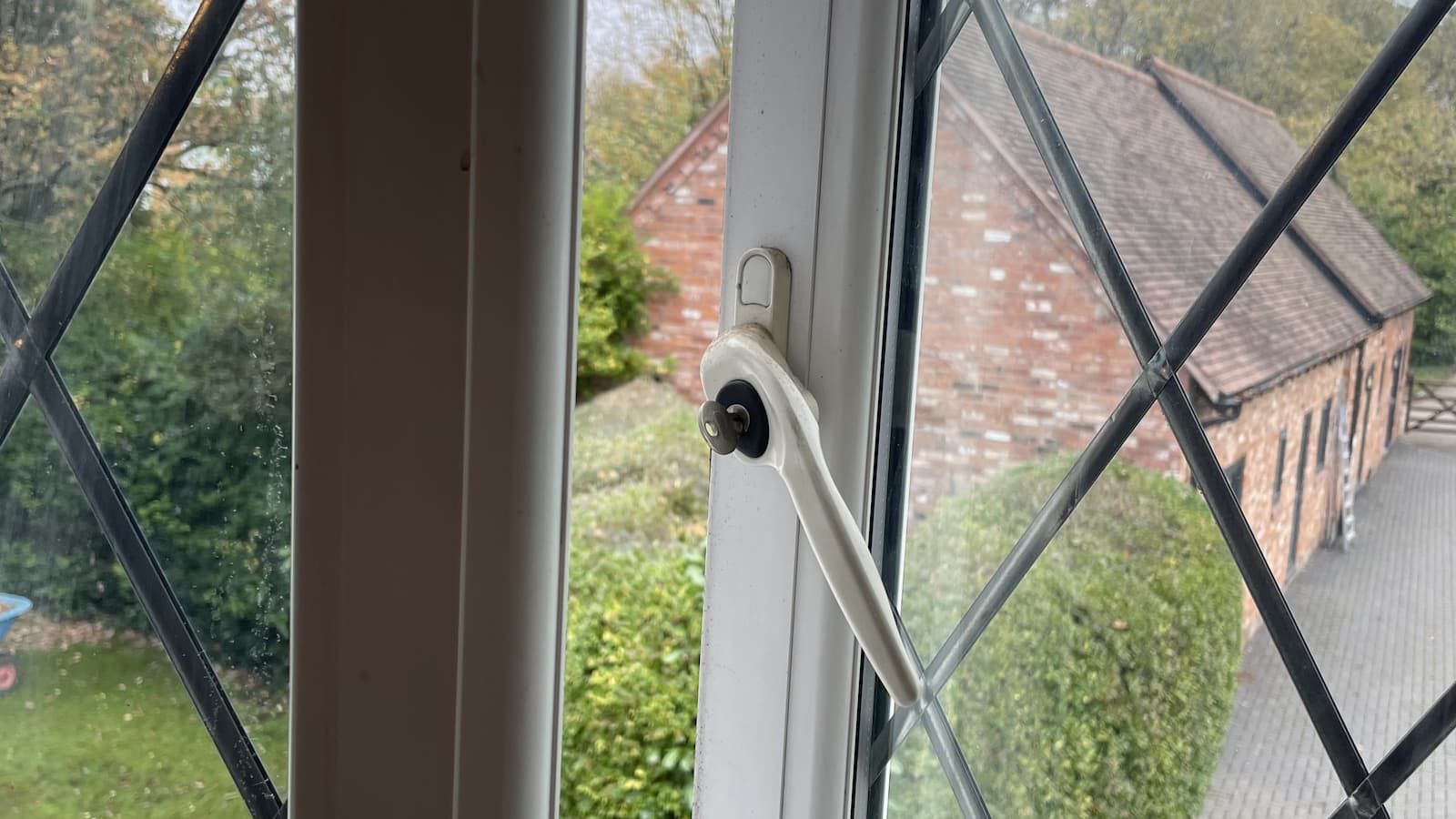 The ‘hidden’ uPVC window setting could save you £85