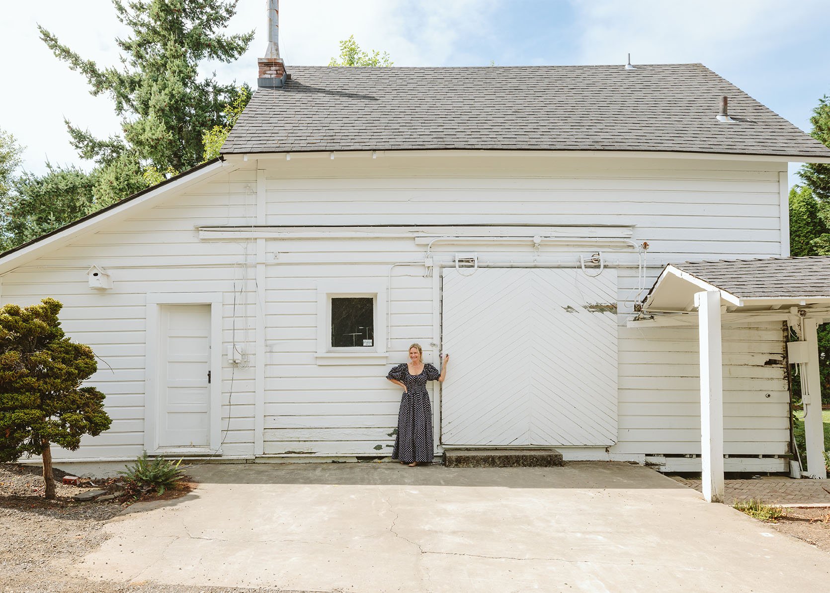 The Guest Cottage – What Do We Do With The Sliding Train Rack Door??