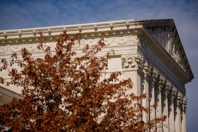 Supreme Court questions Trump’s tariff powers in landmark case