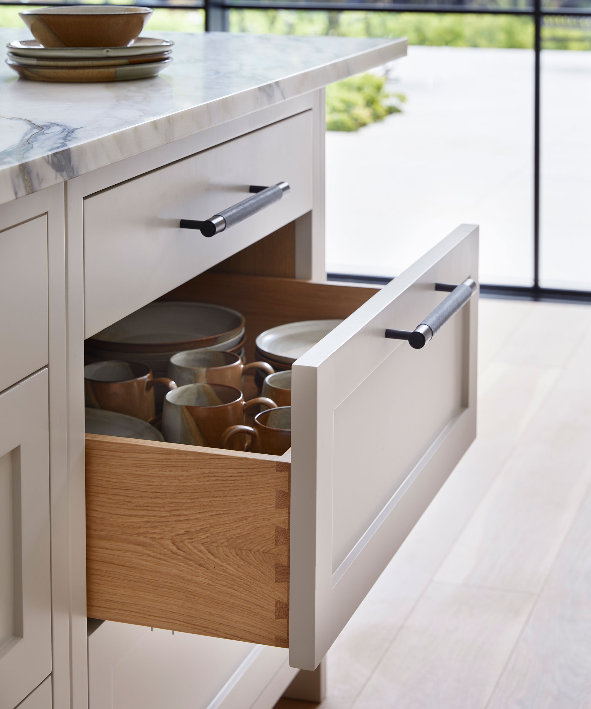 cream Shaker kitchen drawer with dovetail joints